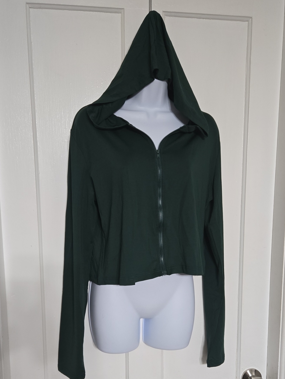 Women's Forest Green Hooded Zip Front Crop Hoodie Summer L-2X NWOT - Picture 3 of 7